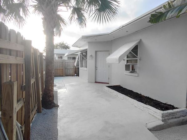 413 SE 20th Street, Fort Lauderdale, FL 33316