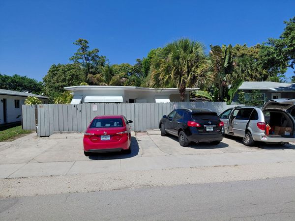 413 SE 20th Street, Fort Lauderdale, FL 33316