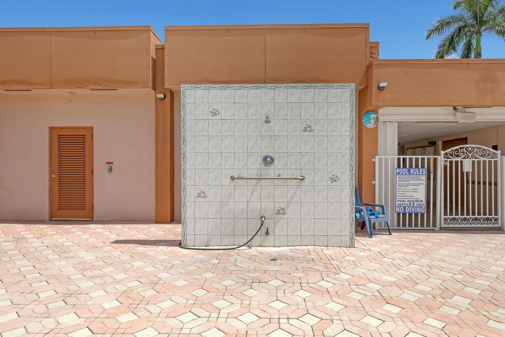 2747 E Dudley Dr Drive E, Unit D, West Palm Beach, FL 33415 Photo