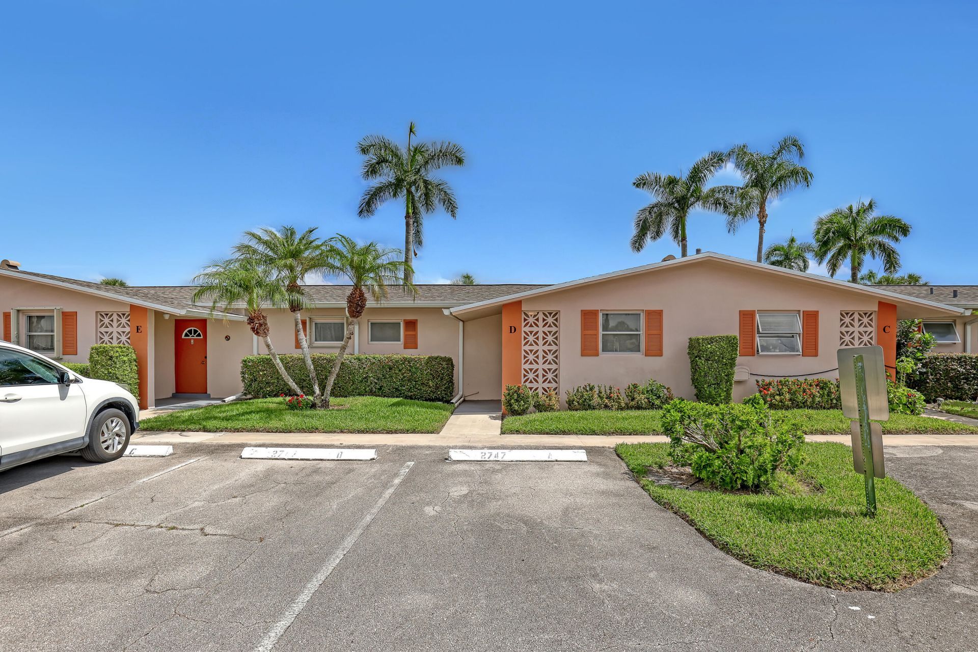 2747 E Dudley Dr Drive E, Unit D, West Palm Beach, FL 33415 Photo
