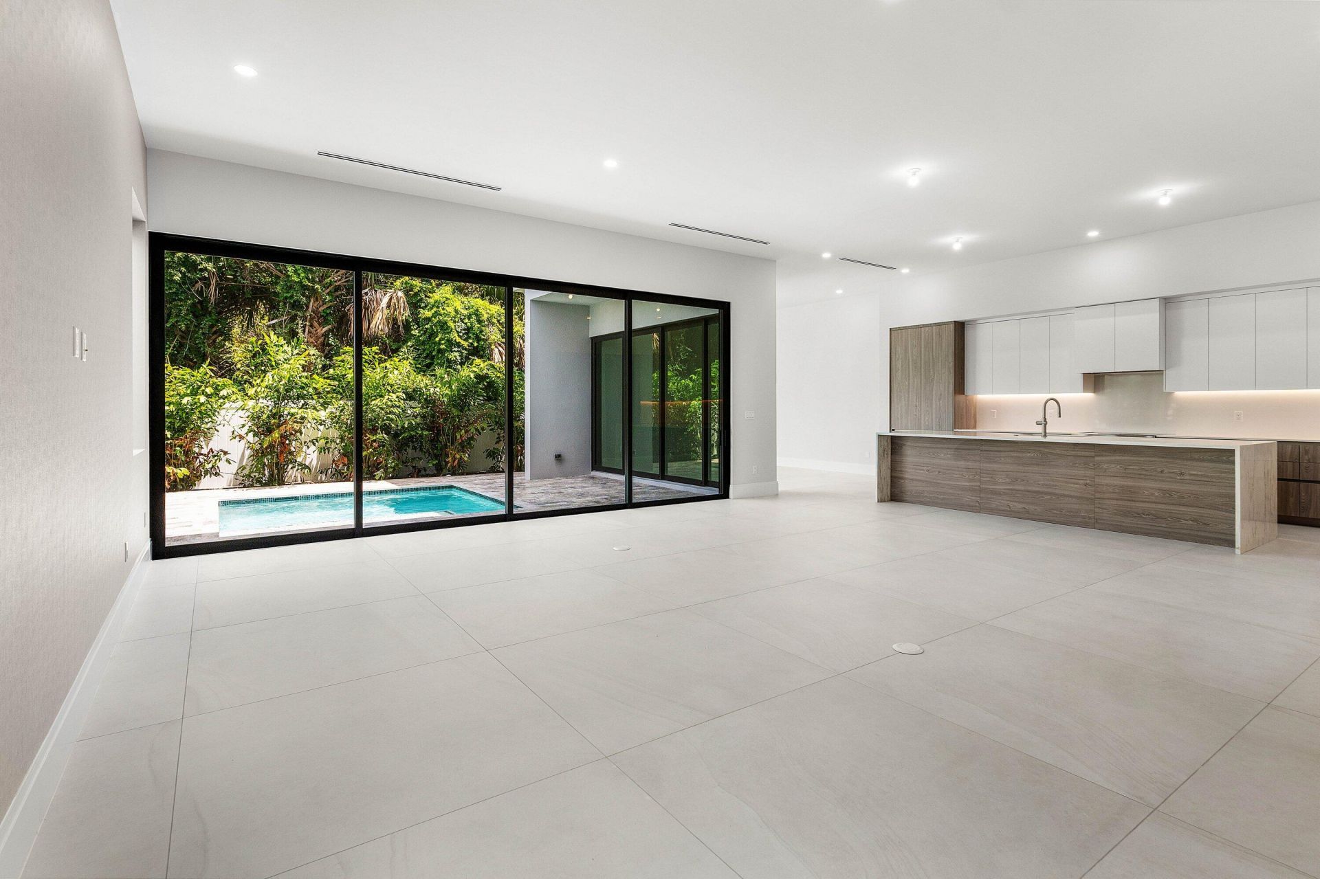 207 SE 5th Street, Delray Beach, FL 33483 Photo