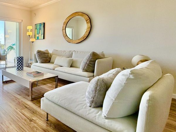 3100 N Palm Aire Drive, Unit 706, Pompano Beach, FL 33069