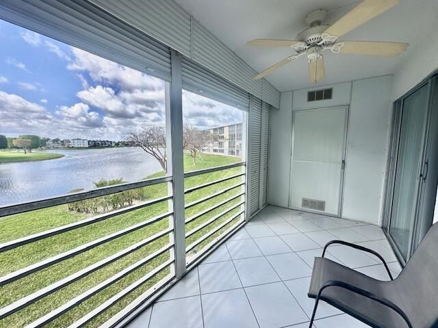2034 Newcastle B, Boca Raton, FL 33434 Photo