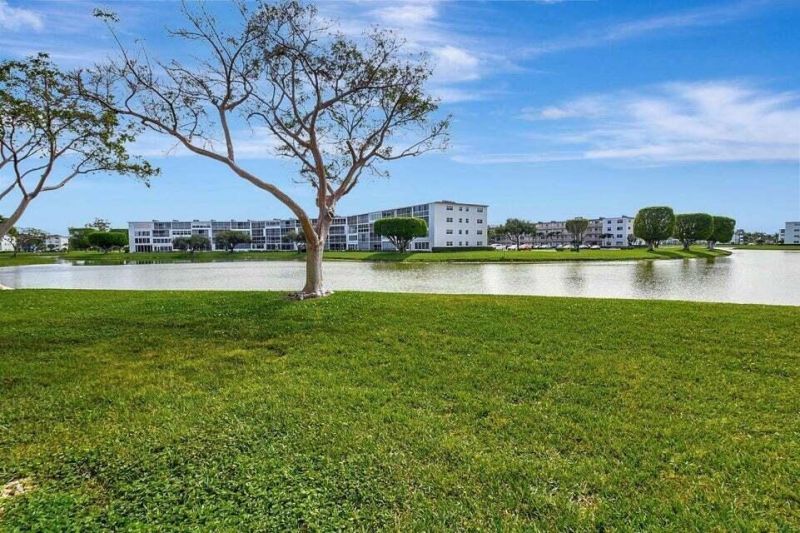 2034 Newcastle B, Boca Raton, FL 33434 Photo