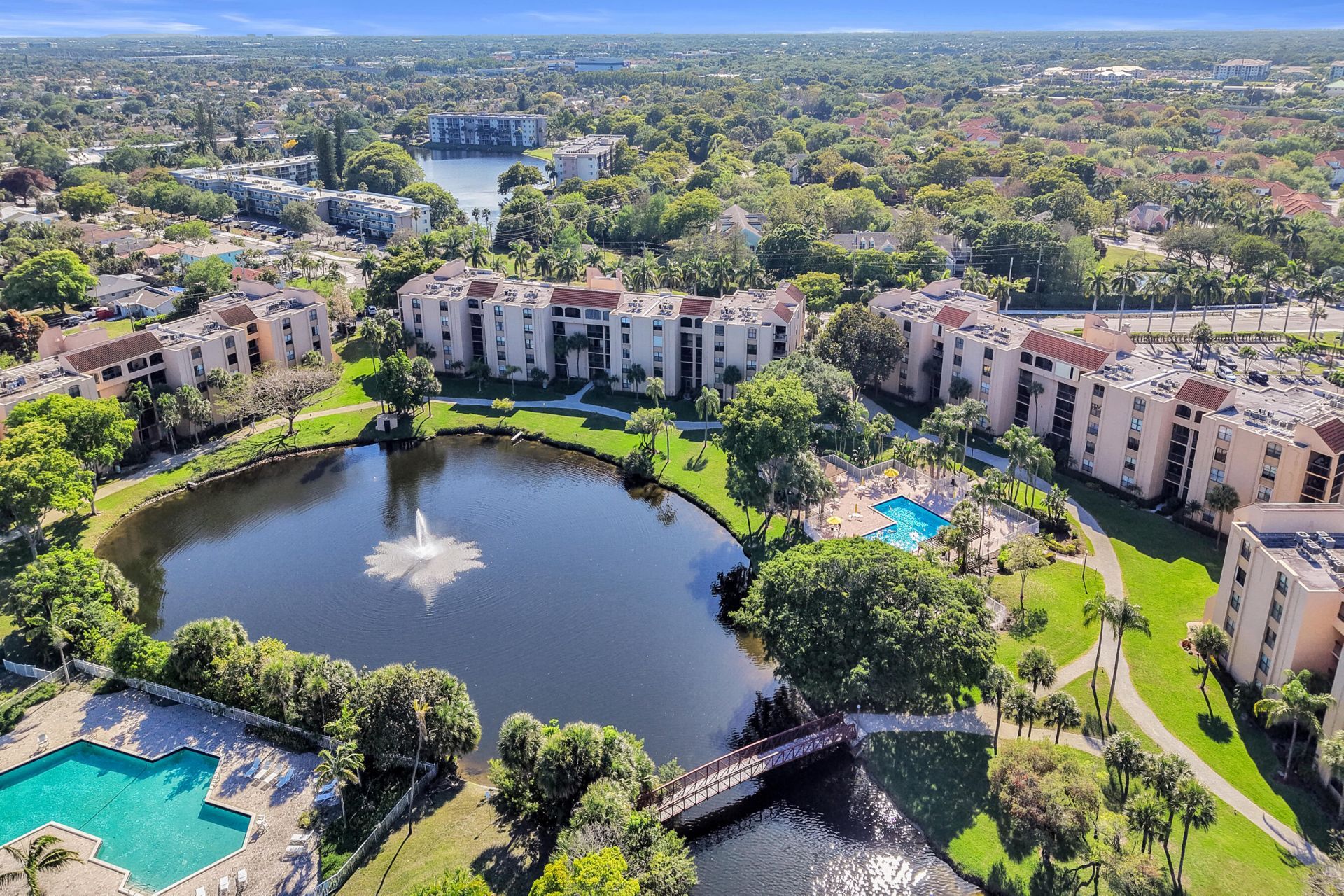 2455 Lindell Boulevard, Unit 3305, Delray Beach, FL 33444 Photo