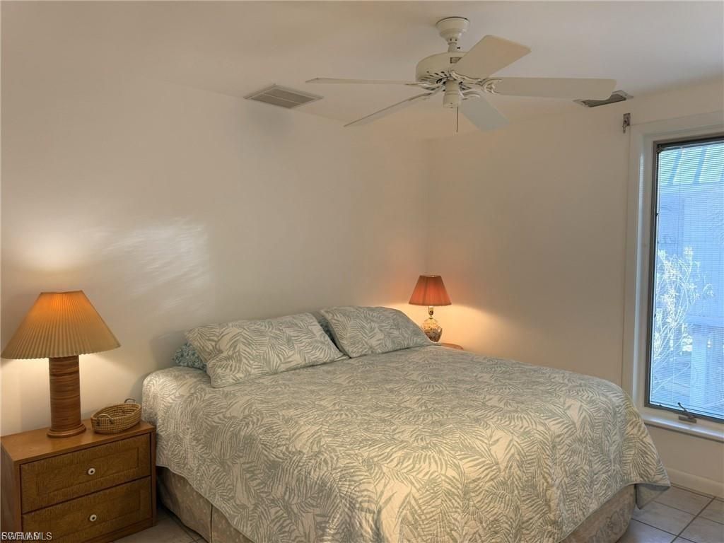 484 Gulf Bend Dr, Captiva, FL 33924 Photo