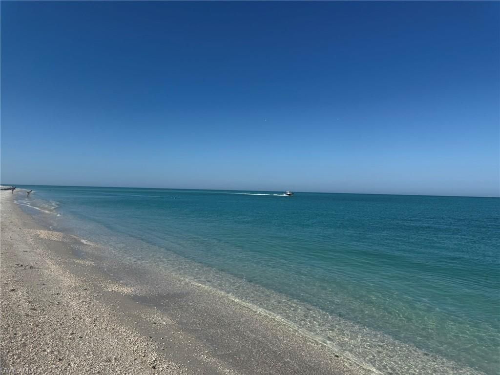 484 Gulf Bend Dr , Captiva, FL 33924 Photo