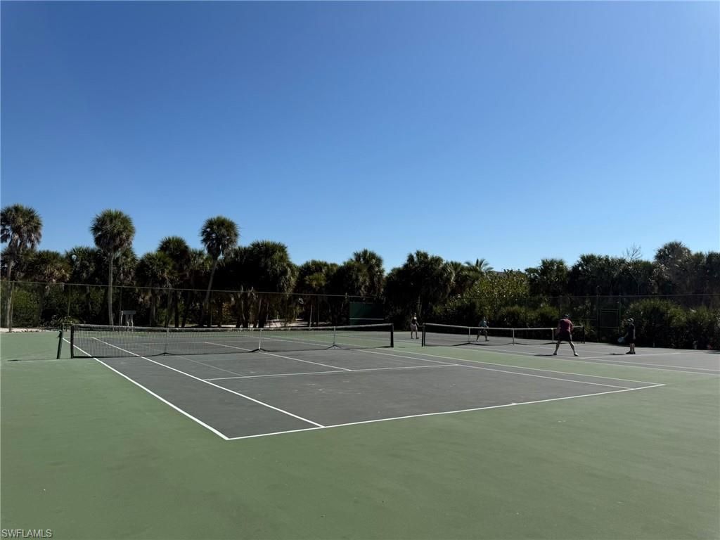 484 Gulf Bend Dr , Captiva, FL 33924 Photo