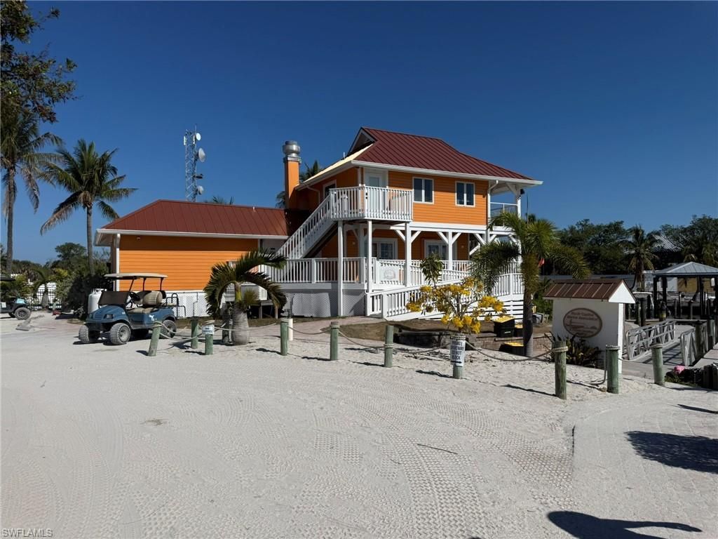 484 Gulf Bend Dr, Captiva, FL 33924 Photo