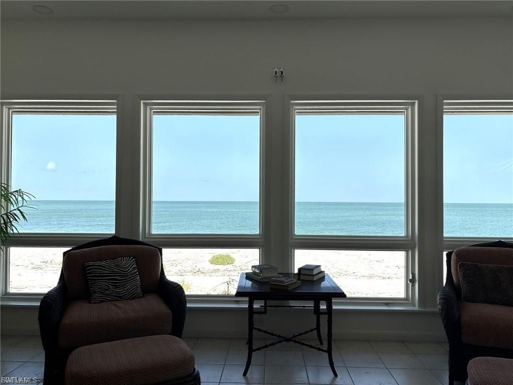 484 Gulf Bend Dr, Captiva, FL 33924 Photo