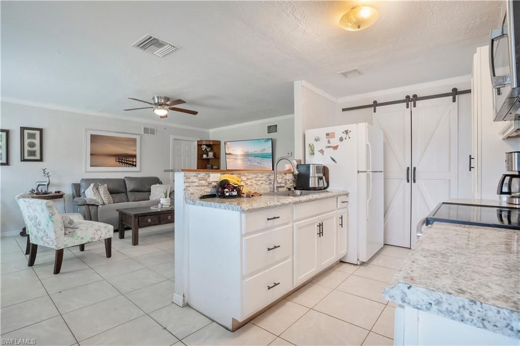 1102 Kanza Ct, Lehigh Acres, FL 33936 Photo