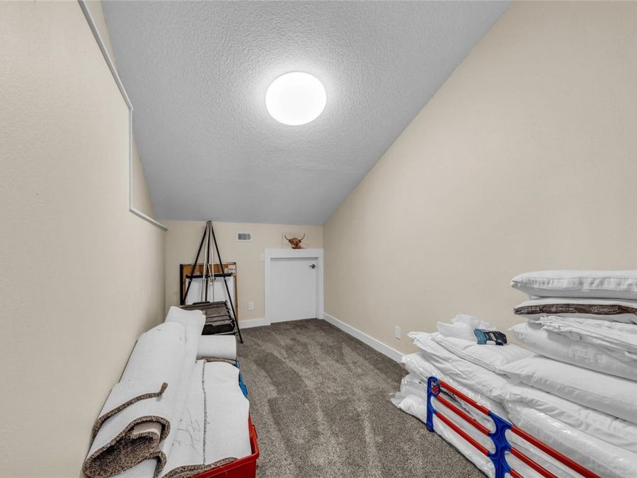 Property Image 68