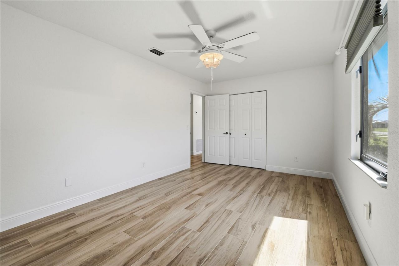 2225 SE Flanders Road , Port Saint Lucie, FL 34952 Photo