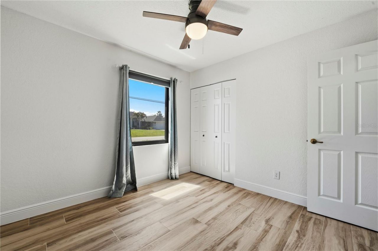 2225 SE Flanders Road , Port Saint Lucie, FL 34952 Photo