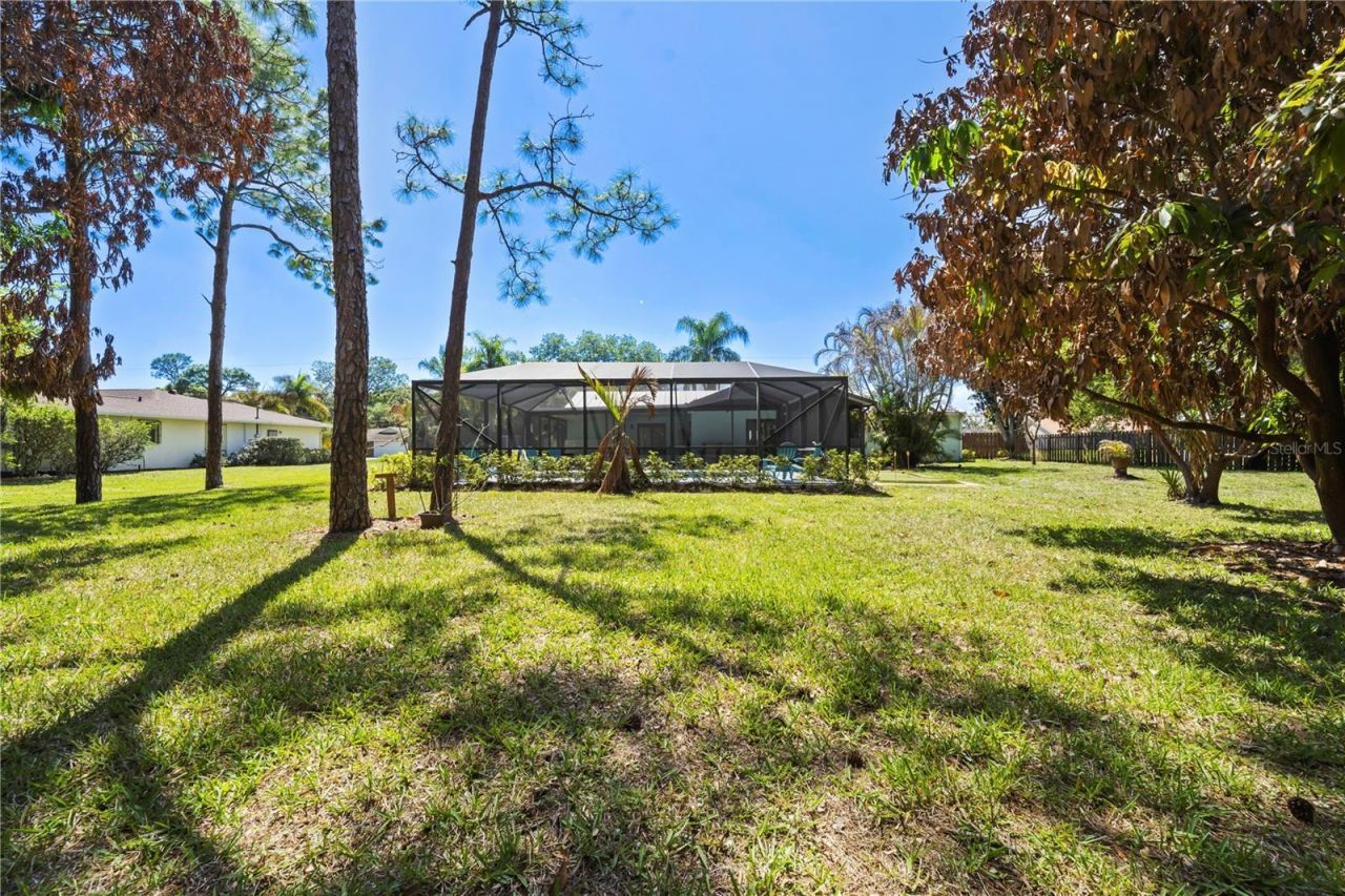 2225 SE Flanders Road , Port Saint Lucie, FL 34952 Photo