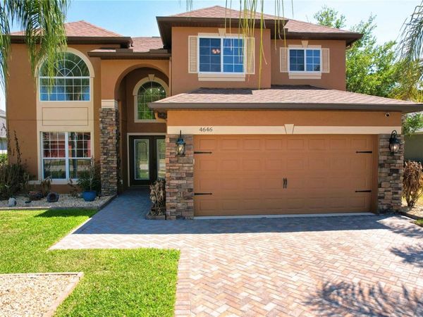 4646 POINTE O WOODS DRIVE , WESLEY CHAPEL, FL 33543