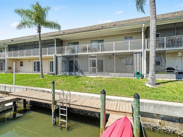 8828 BAY POINTE DRIVE , Unit 104, TAMPA, FL 33615