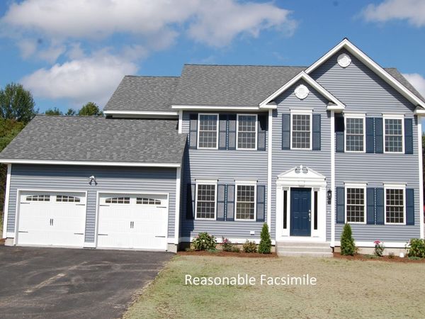 82 Lantern Drive, Sandown, NH 03873