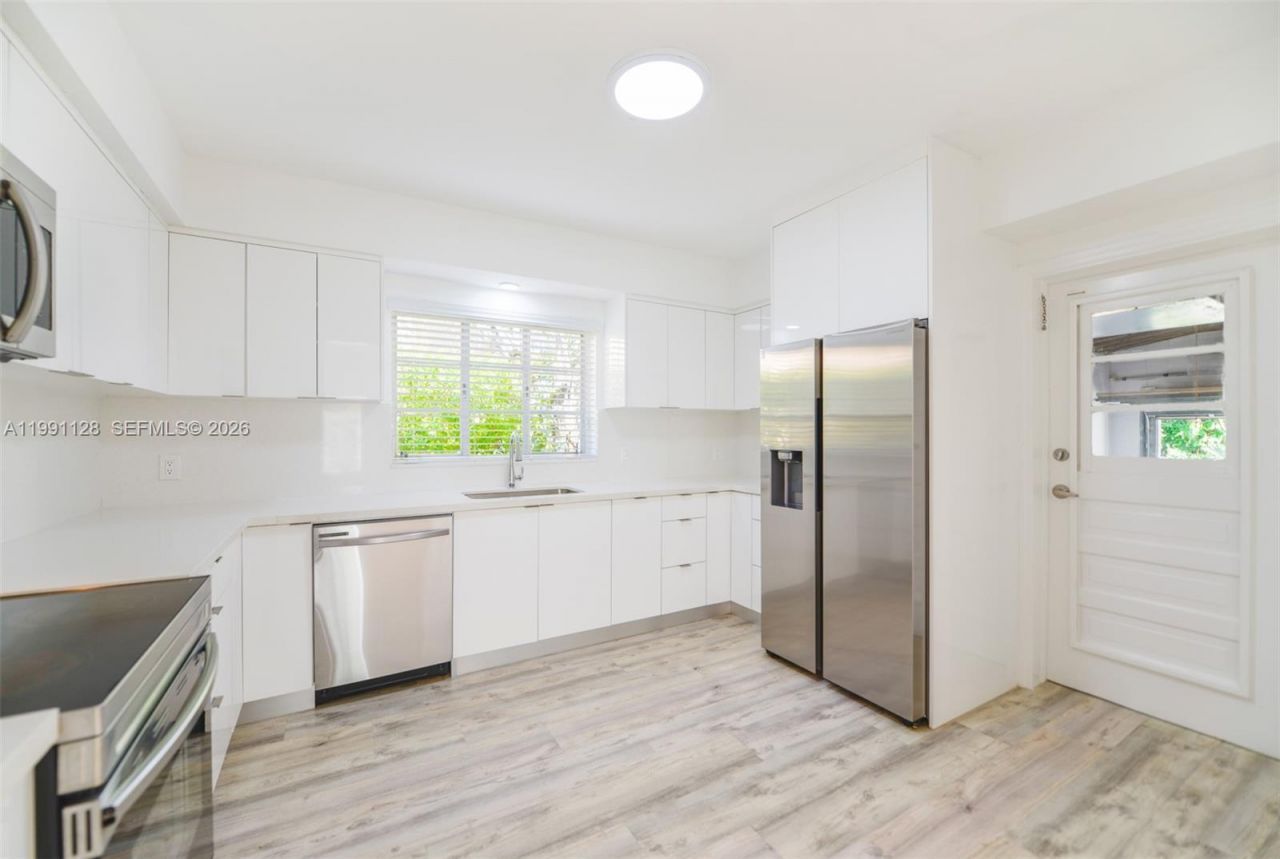 1201 Obispo Ave, Coral Gables, FL 33134 Photo