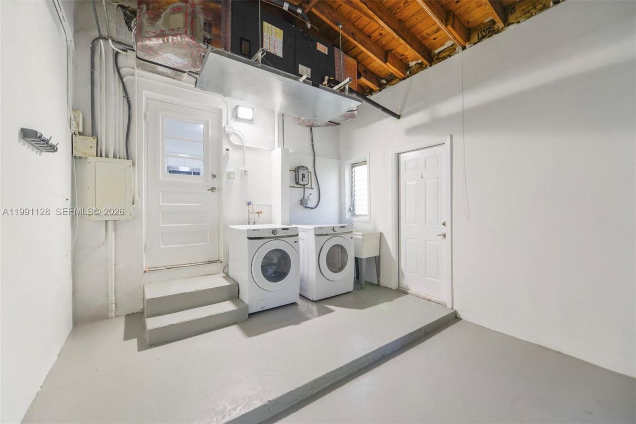 1201 Obispo Ave, Coral Gables, FL 33134 Photo