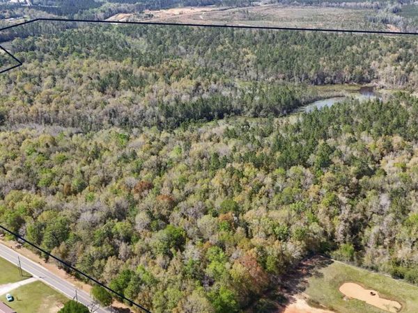 800 Mckenzie Rd, Cantonment, FL 32533