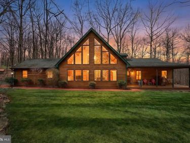 5443 ARNOLD ROAD, GLENVILLE, PA 17329