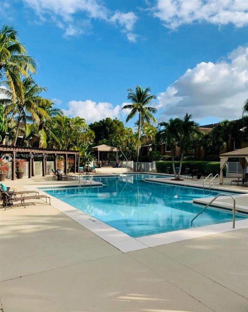 15689 SW 106th Ln , Unit 701, Miami, FL 33196 Photo