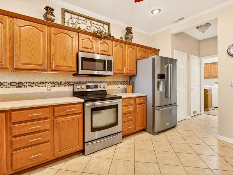 1616 Crossing Boulevard , Circleville, OH 43113 Photo 16