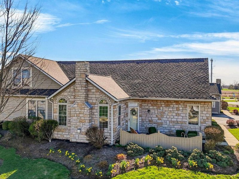 1616 Crossing Boulevard , Circleville, OH 43113 Photo 3