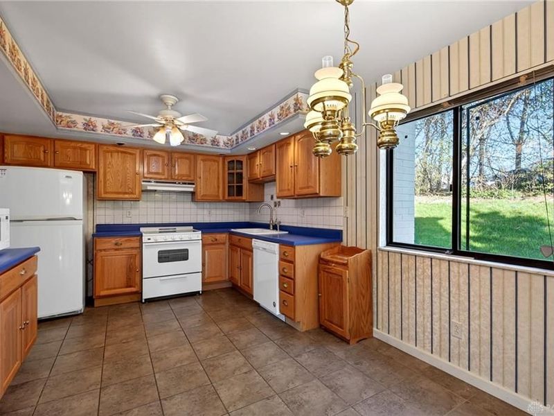 5401 Landau Drive, Unit 13, Kettering, OH 45429 Photo 16