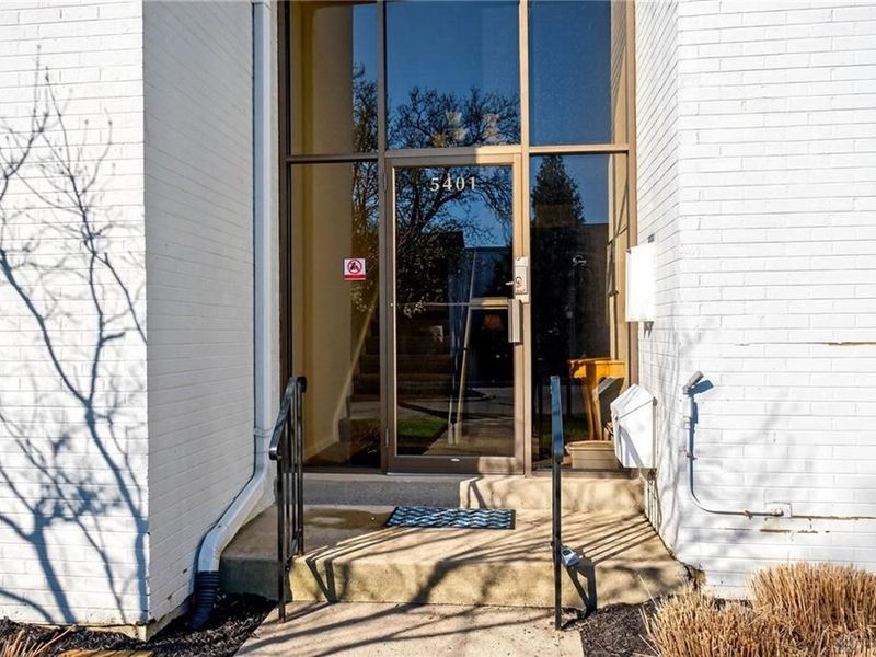 5401 Landau Drive, Unit 13, Kettering, OH 45429 Photo 4