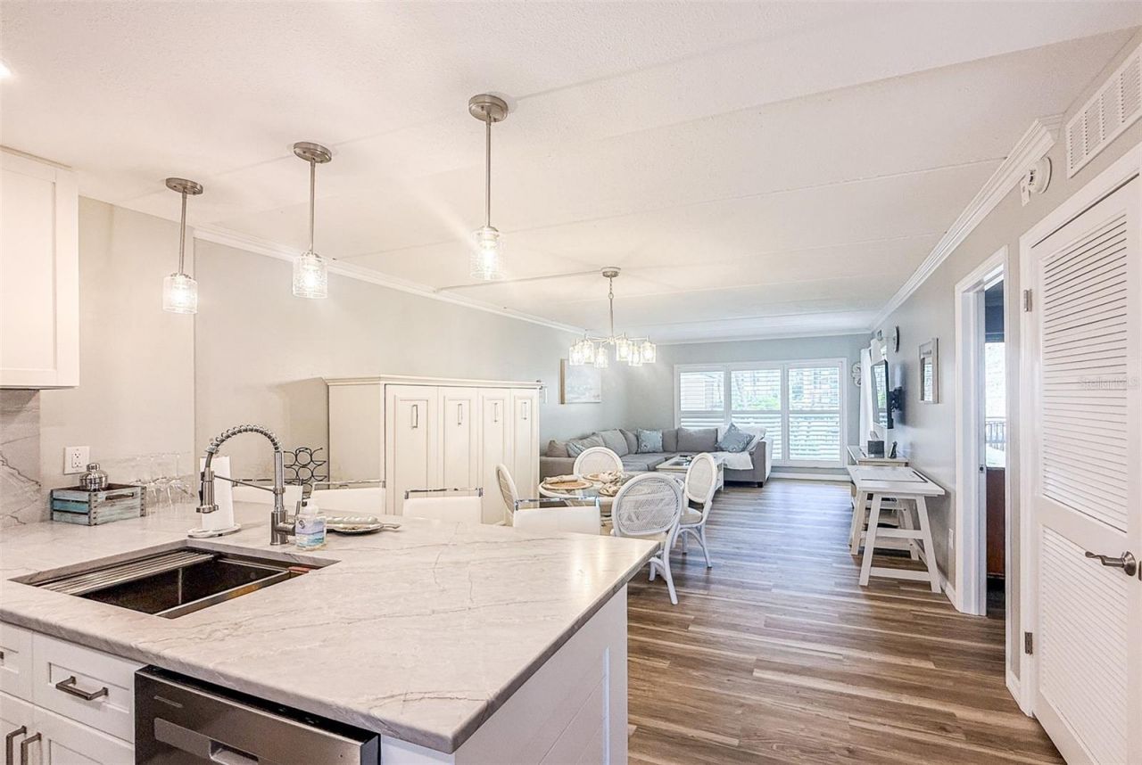 845 Benjamin Franklin Drive , Unit 202, Sarasota, FL 34236 Photo