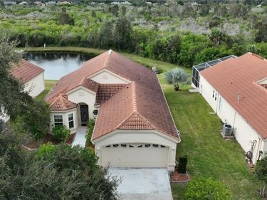 718 LIGHTHOUSE DRIVE , TARPON SPRINGS, FL 34689