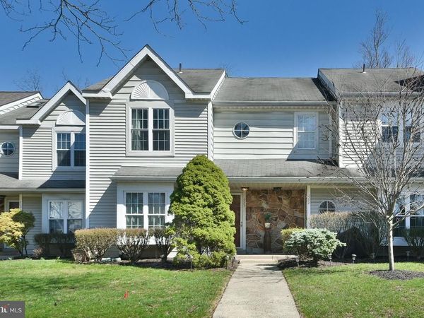 2205 ASH GROVE ROAD, AMBLER, PA 19002