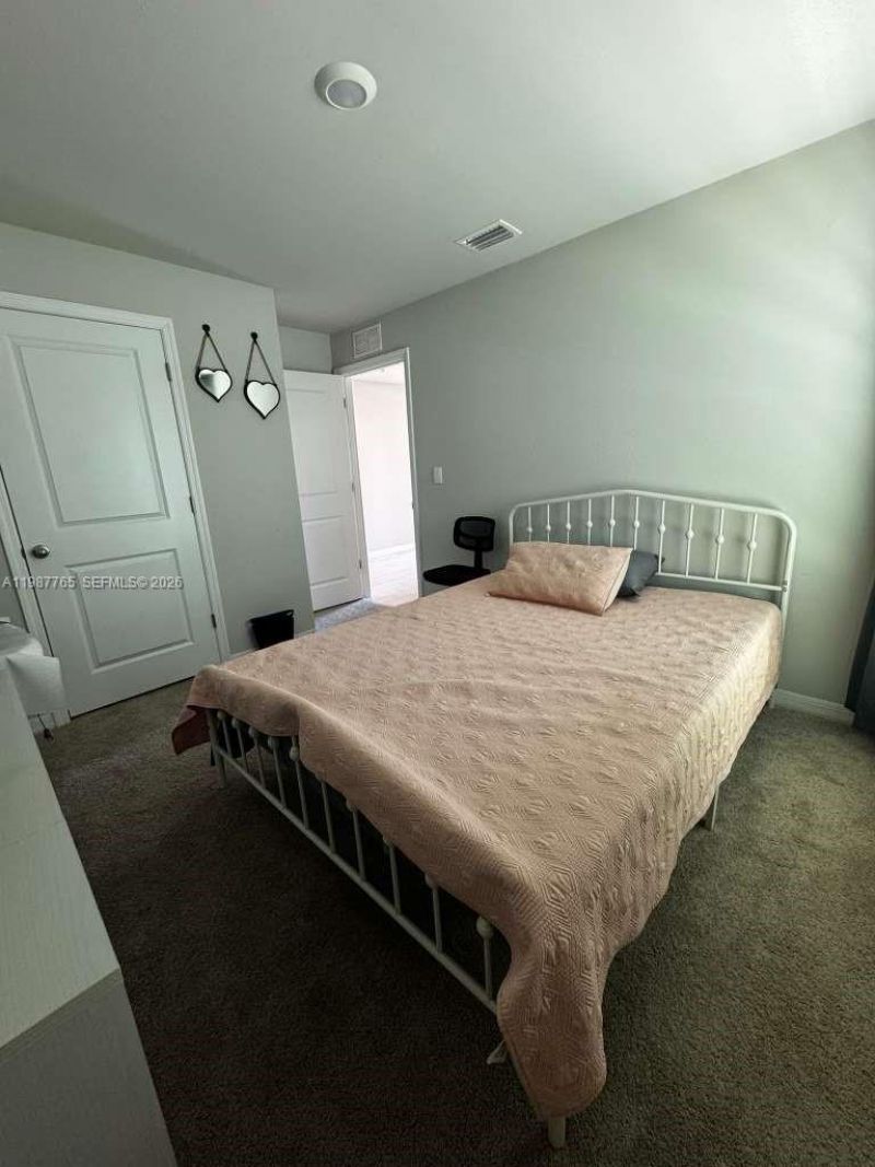 9013 Meadow Cir , La Belle, FL 33935 Photo