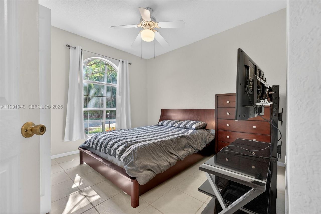 5318 NW 57th Ave , Coral Springs, FL 33067 Photo