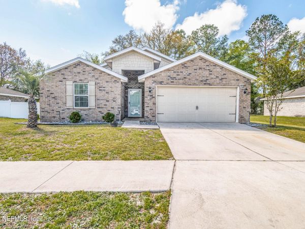 6110 SANDS POINTE Drive, Macclenny, FL 32063
