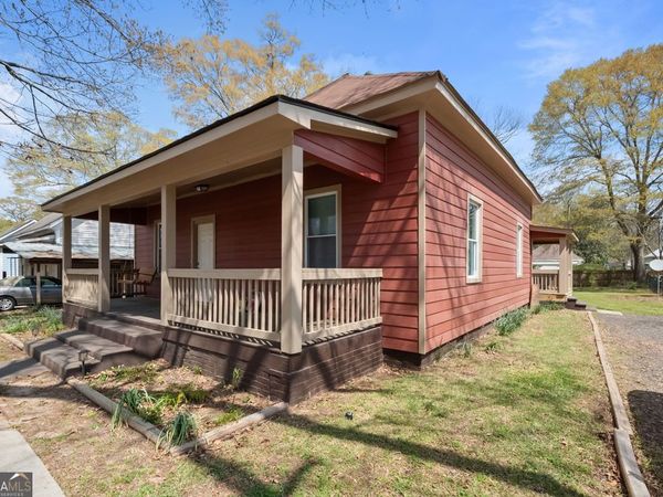 105 International Street, Hogansville, GA 30230