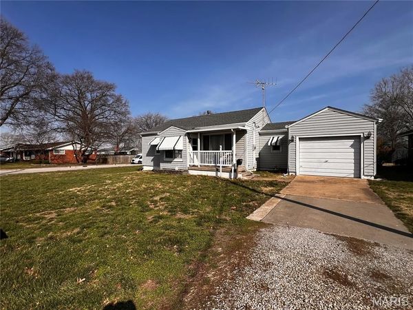 119 W 5th Street , Hartford, IL 62048