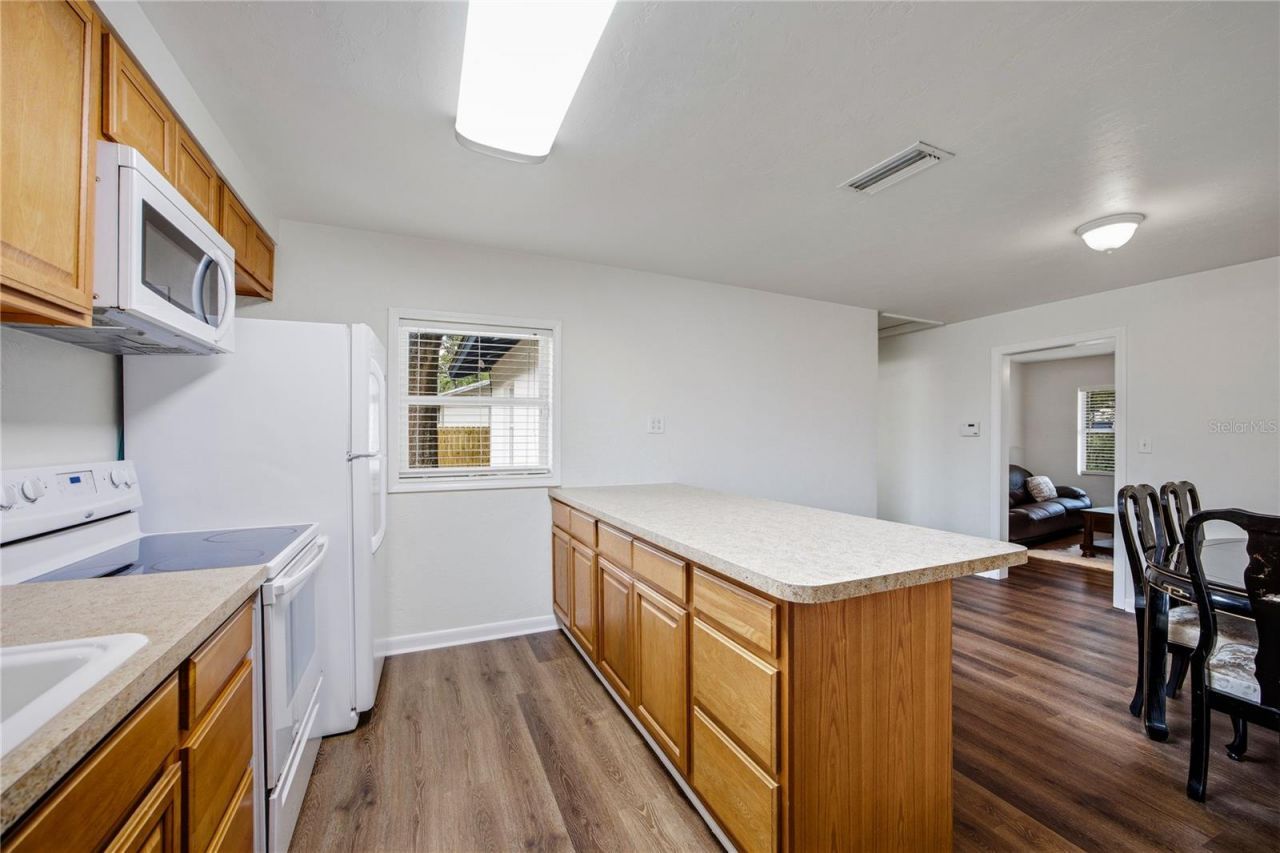 24 NE 45th Street, Gainesville, FL 32641 Photo