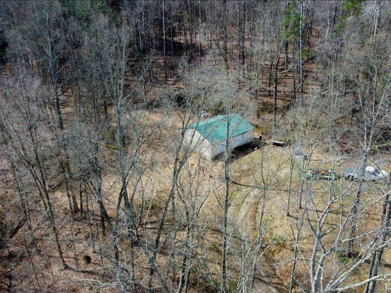 16900 State Route 664 S, Logan, OH 43138 Photo 3