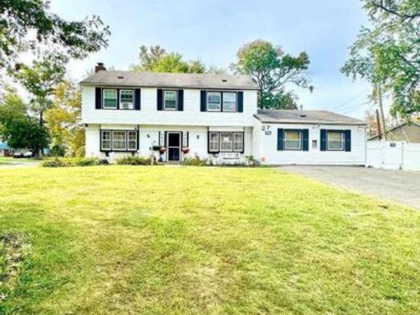 37 ELRIDGE LANE , WILLINGBORO, NJ 08046