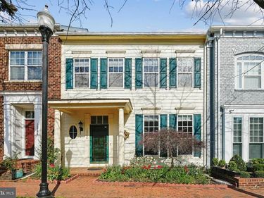 13754 FLEET STREET, WOODBRIDGE, VA 22191