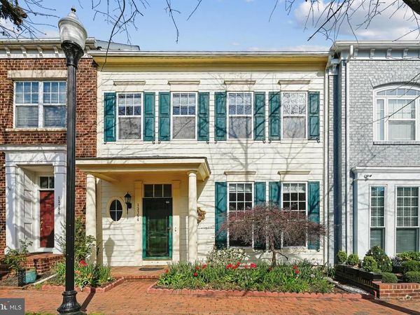 13754 FLEET STREET, WOODBRIDGE, VA 22191