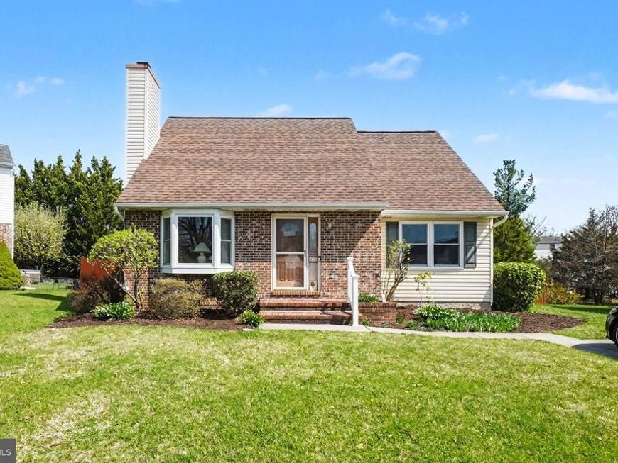 17 Rosehill Court, Baltimore, MD 21236 Main Photo