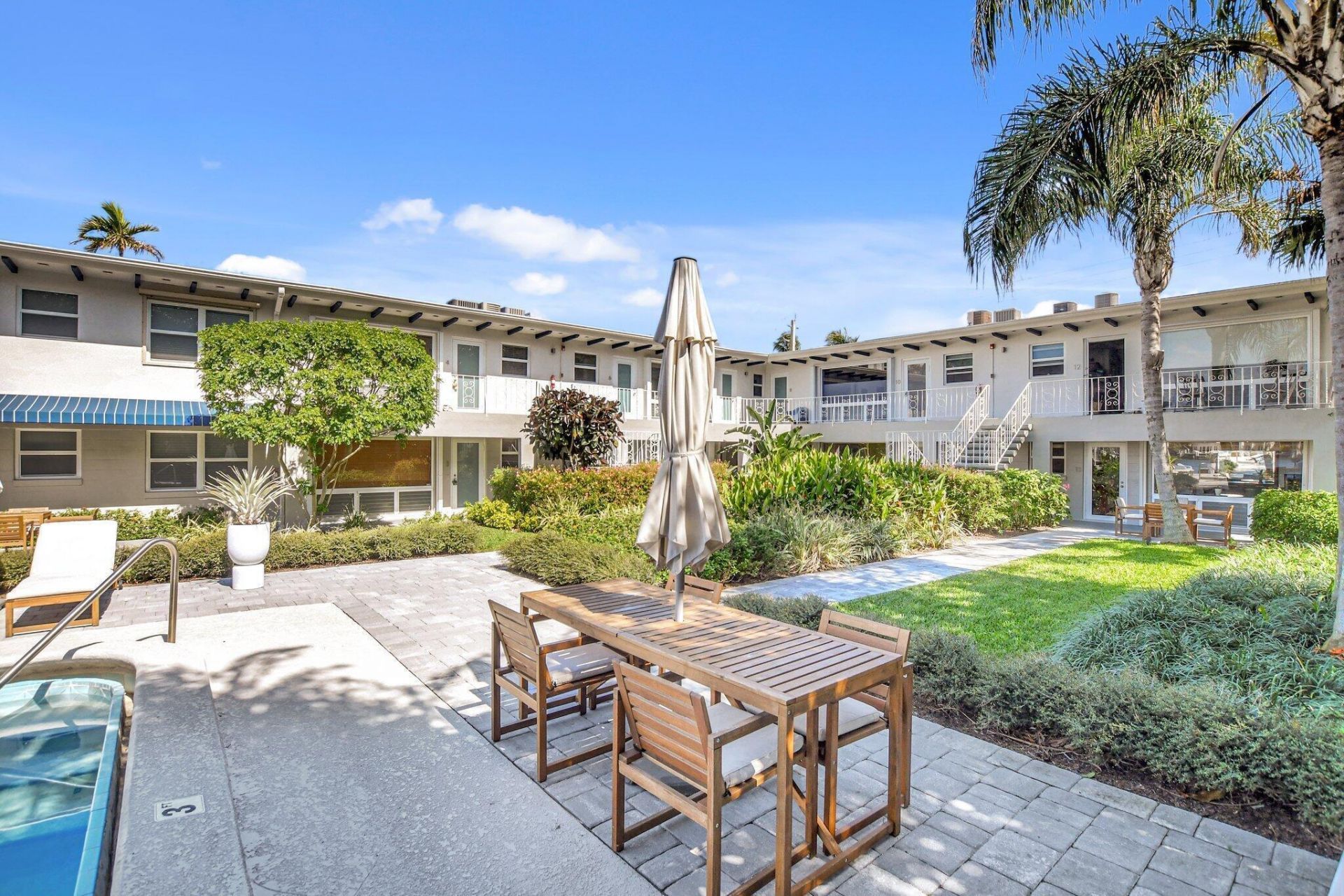 414 Seasage Drive, Unit 9, Delray Beach, FL 33483 Photo