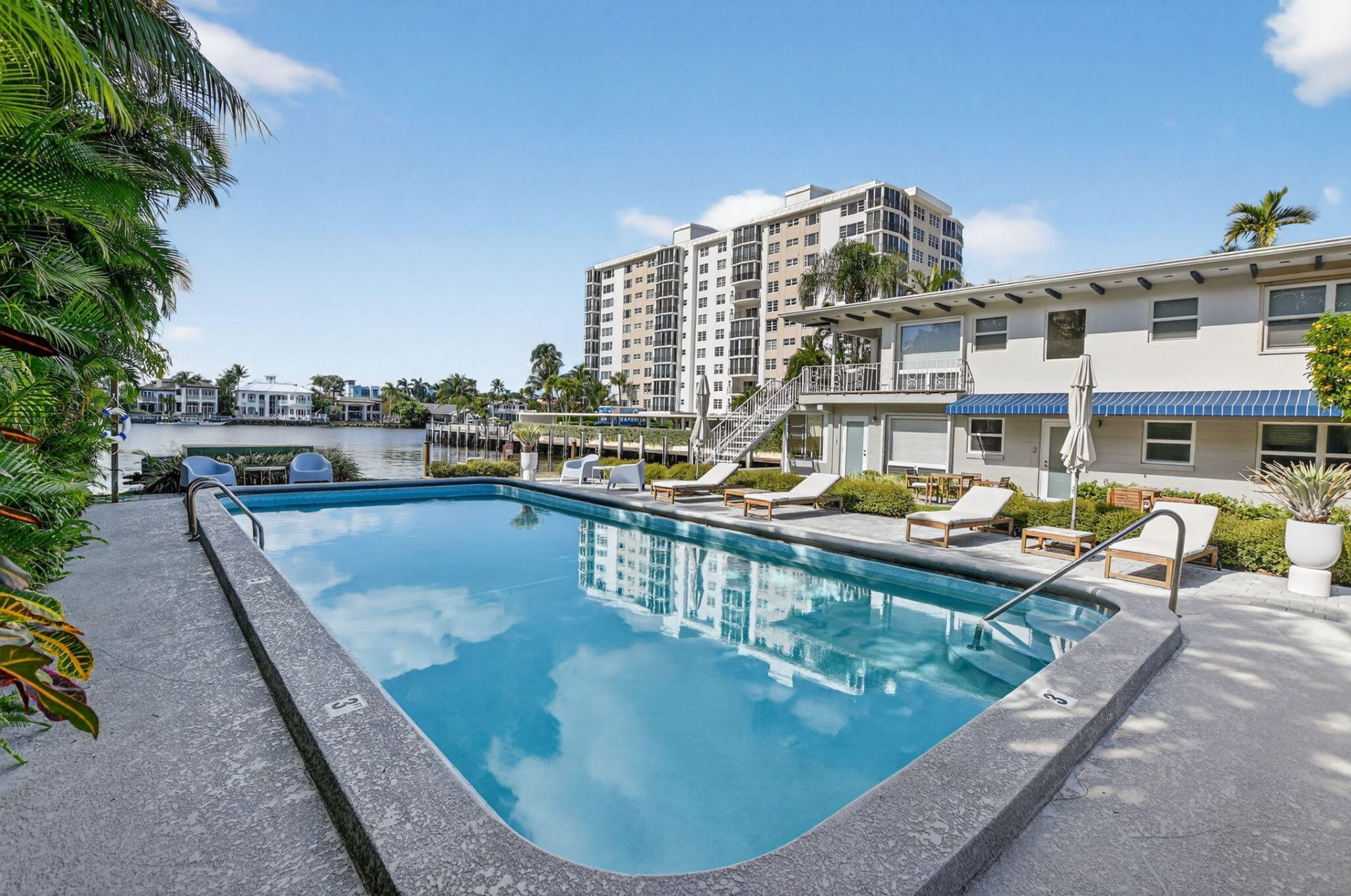 414 Seasage Drive, Unit 9, Delray Beach, FL 33483 Photo