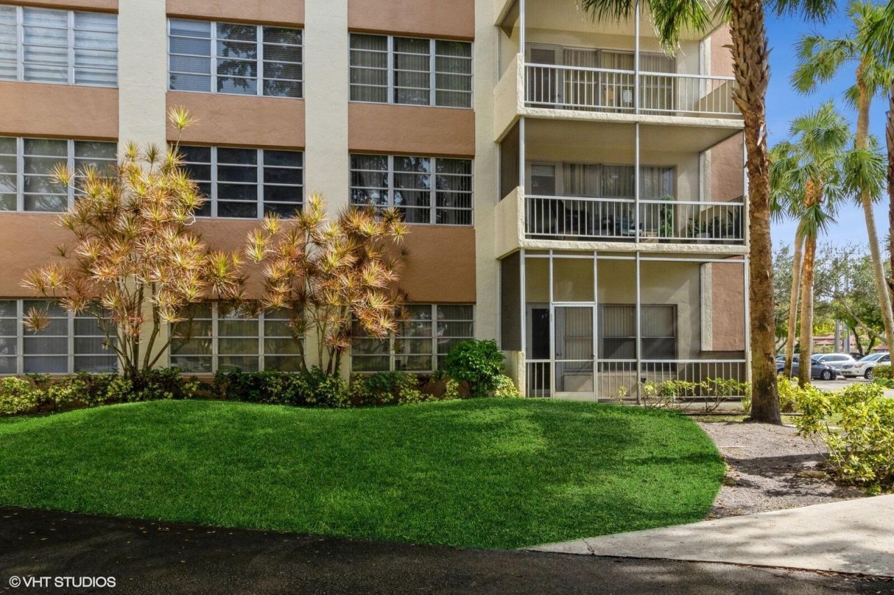 10777 W Sample Road, Unit 101, Coral Springs, FL 33065 Photo