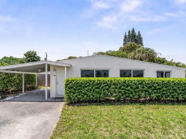 414 SW 15th Avenue, Delray Beach, FL 33444