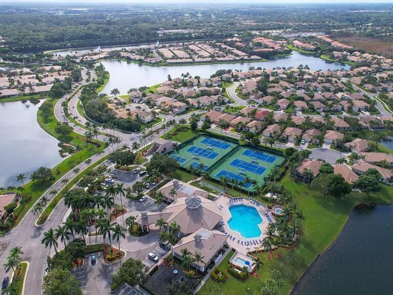 8601 Mangrove, West Palm Beach, FL 33411 Photo